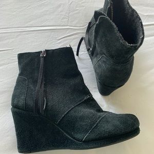 ankle boots